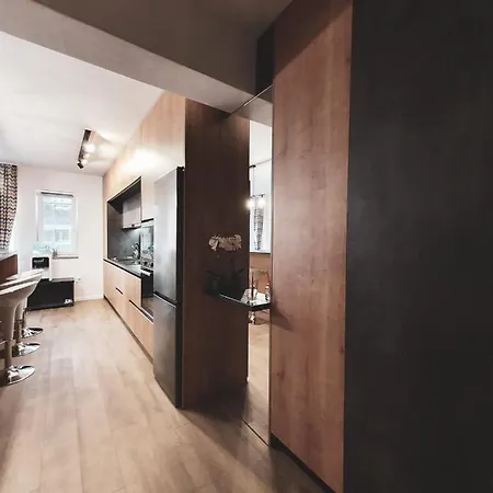 Coquette studio Oradea Extérieur photo