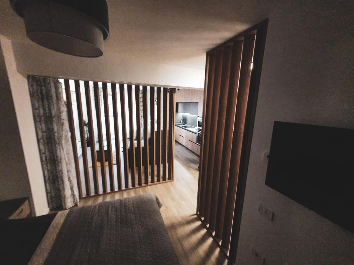 Coquette Apartment